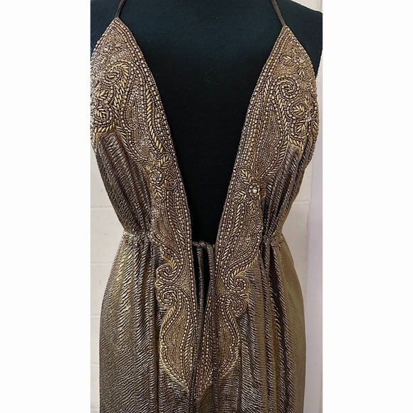 Gold Metallic Dress Flowy - Picture 3 of 4
